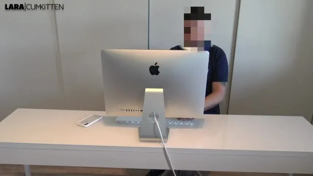 Büro Stiefel FICKSTÜCK | Nach Feierabend wird fremdgefickt