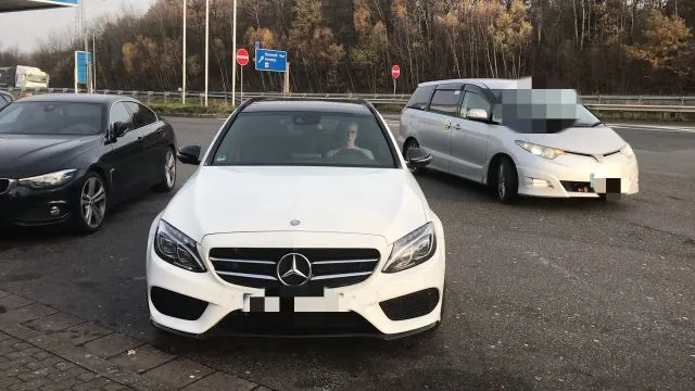 Die BumsBox an der A3 | Glory Hole FICK AO mit Creampie