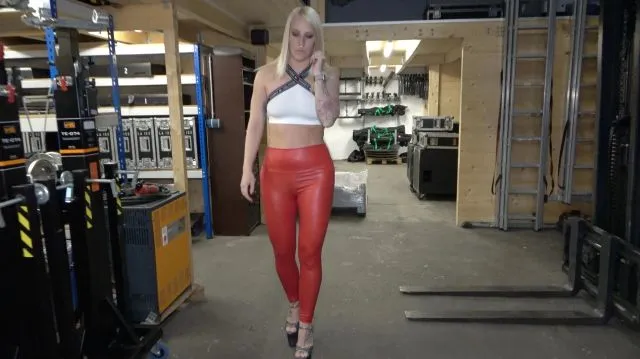 Leggings Schlampe im Lager ZERFICKT | bekomme ich den job?