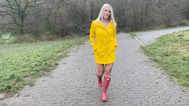 Nasser GUMMISTIEFEL PISS | My sexy FETISCH